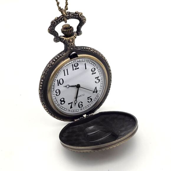 Red Gold Helmet Pocket Watch – Personalized Enamel Armor Design Vintage Gift - Picture 4 of 10